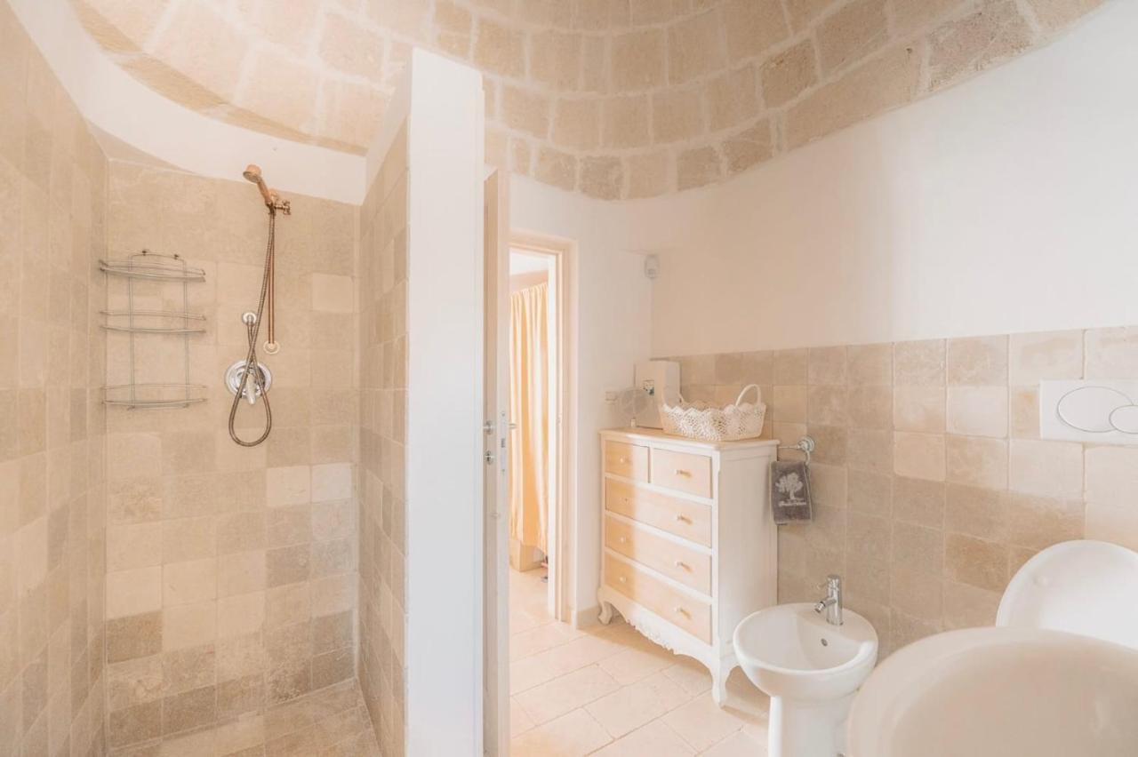 オストゥーニ Trullo Terra Di Alixヴィラ エクステリア 写真